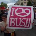 Manifestation contre la venue de Bush et poutine le 5 juin 2004 photo n8 